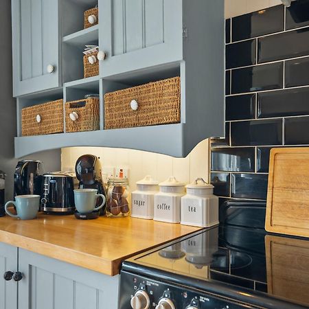 139 I Abbey House I Characterful & Peaceful 1Br House W Garden, Rooftop Balcony, Fully Equipped Kitchen And Dedicated Workspace Bury St. Edmunds Exterior photo