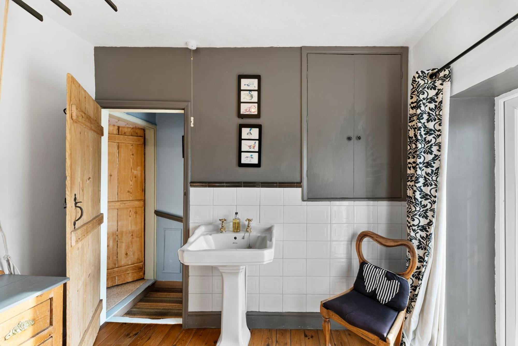 139 I Abbey House I Characterful & Peaceful 1Br House W Garden, Rooftop Balcony, Fully Equipped Kitchen And Dedicated Workspace Bury St. Edmunds Exterior photo